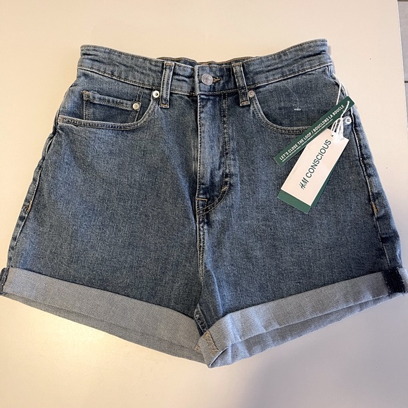 H&M Pants - H&M CONSCIOUS Denim’s Shorts 🩳